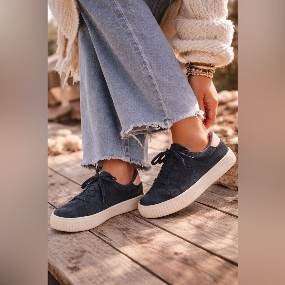 Gola Super Court Suede Sneakers US 6 Retro Court Trainers Low Top Casual Navy